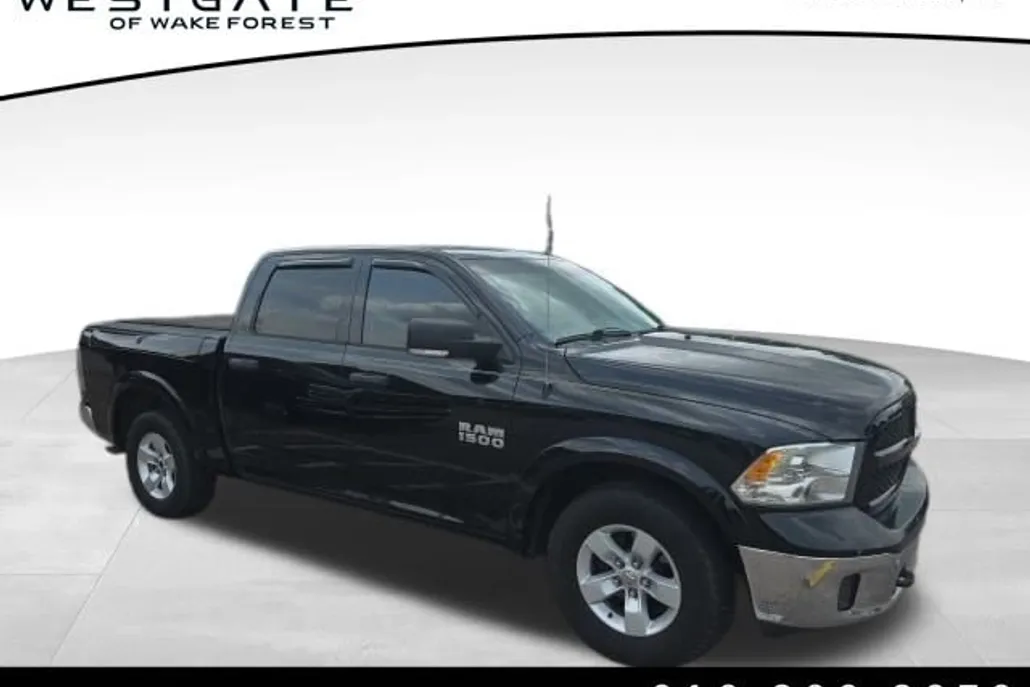 2014 Ram 1500 SLT photo 1