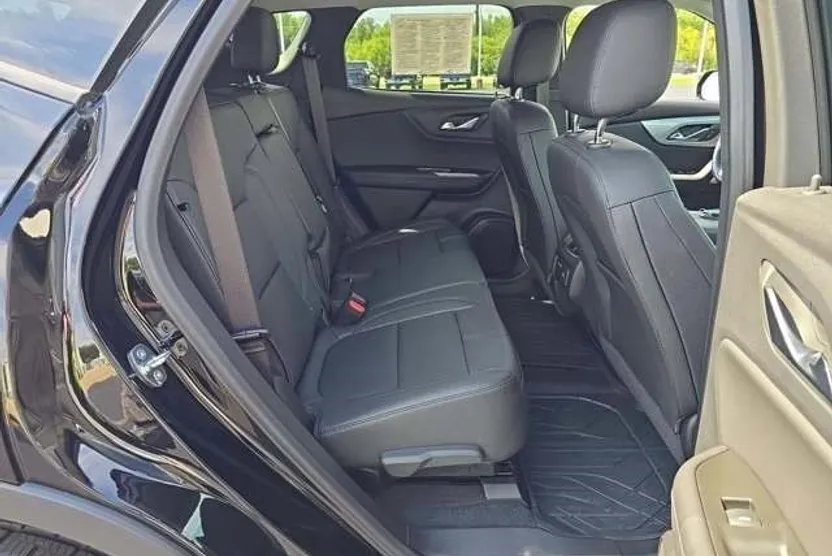 2022 Chevrolet Blazer 3LT photo 1