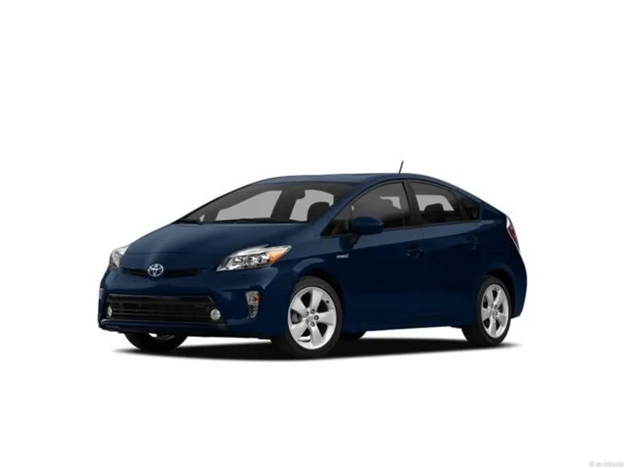 2012 Toyota Prius Three photo 1