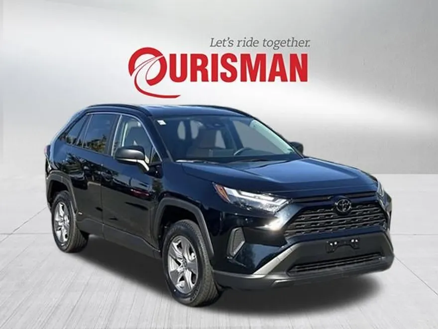 2025 Toyota RAV4 Hybrid LE photo 1