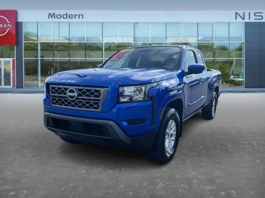 2024 Nissan Frontier SV photo 1
