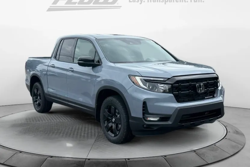 2026 Honda Ridgeline Black Edition photo 1