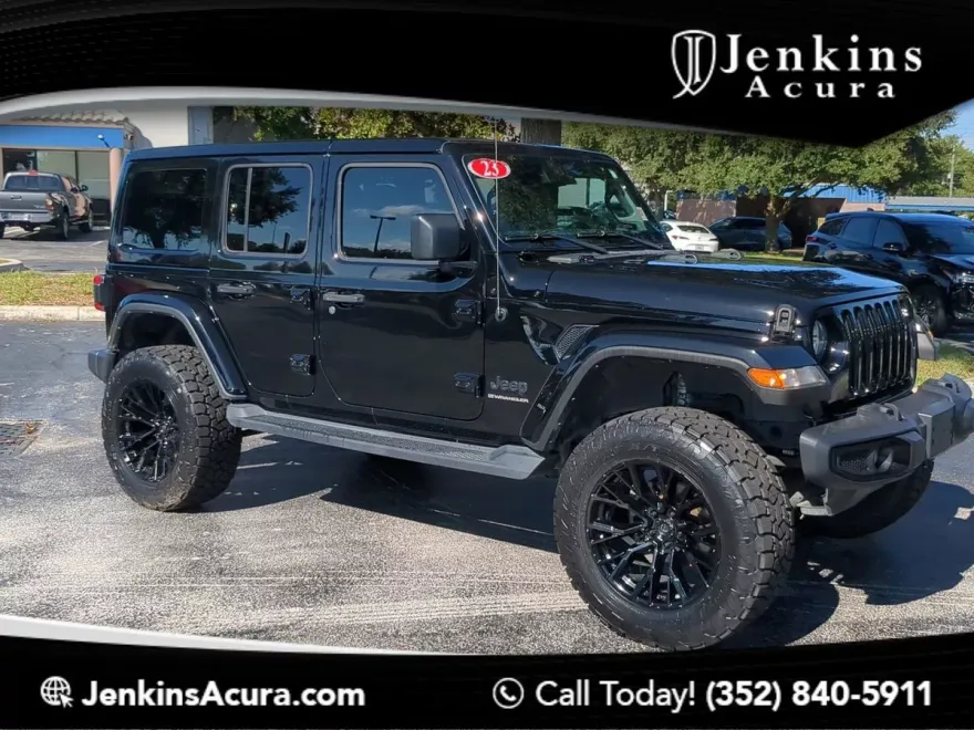2023 Jeep Wrangler Altitude Sahara photo 1
