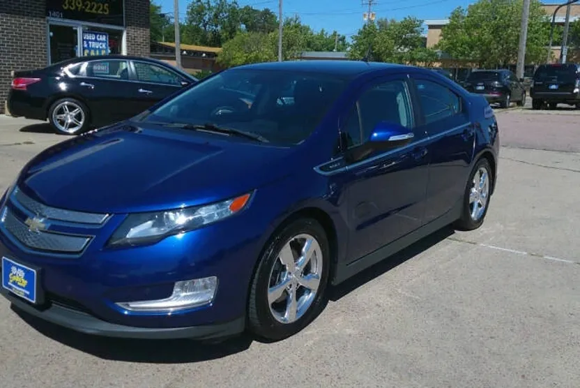 2012 Chevrolet Volt Premium photo 1