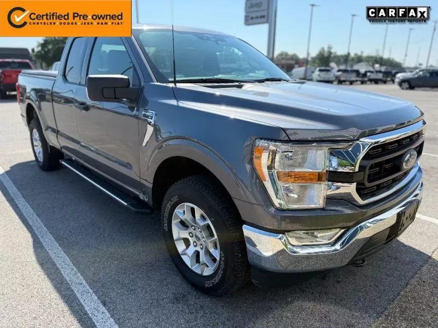 2021 Ford F-150 XLT photo 1