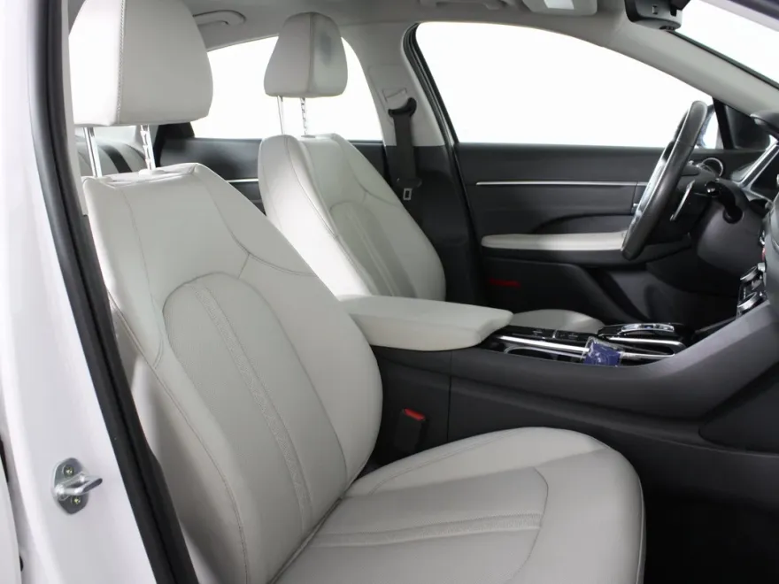 2022 Hyundai Sonata Hybrid Limited photo 1