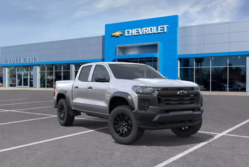 2026 Chevrolet Colorado Trail Boss photo 1
