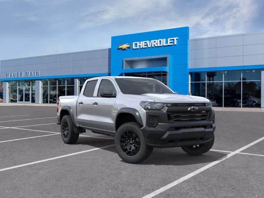 2026 Chevrolet Colorado Trail Boss photo 1