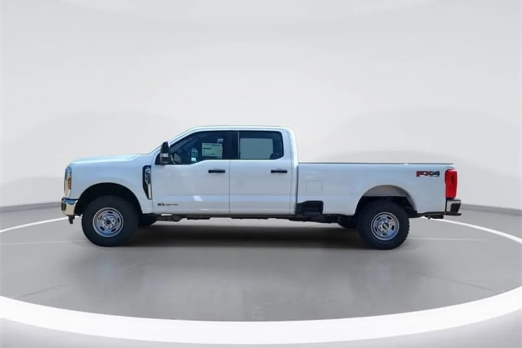 2026 Ford F-250 XL photo 1