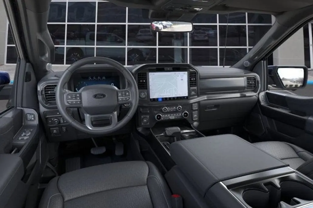 2025 Ford F-150 Lariat photo 1