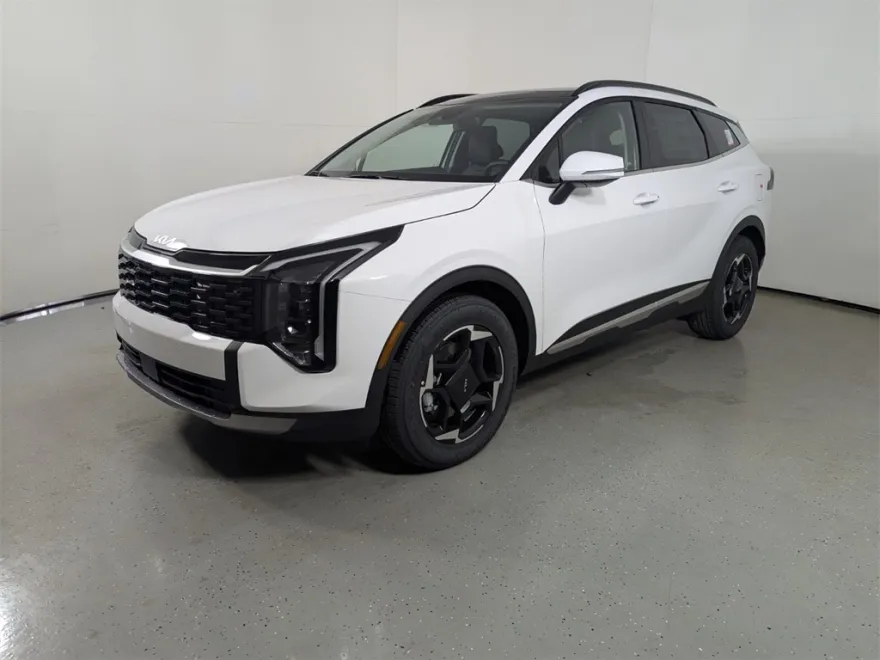 2026 Kia Sportage EX photo 1