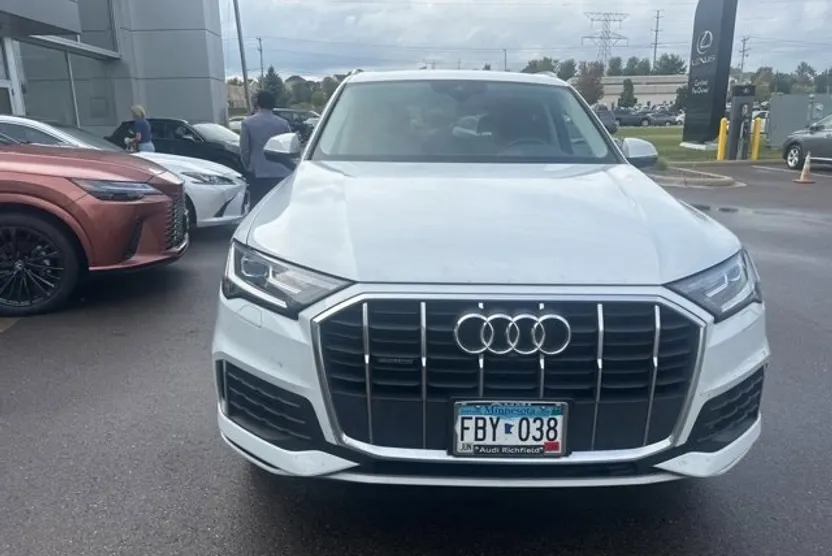 2020 Audi Q7 45 Premium photo 1