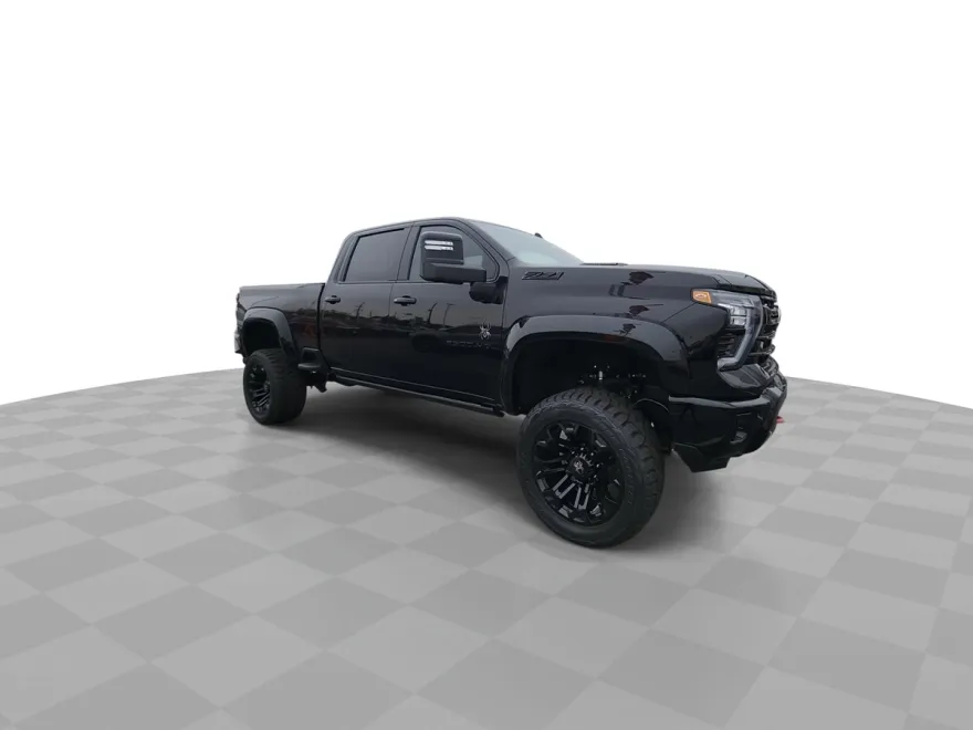 2025 Chevrolet Silverado 2500HD LT photo 1