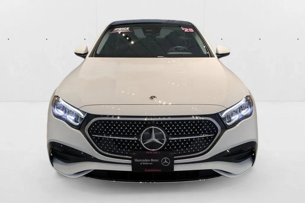 2025 Mercedes Benz E 350 4MATIC Sedan photo 1
