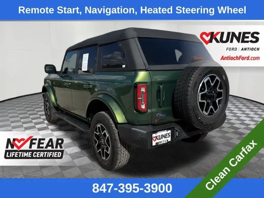 2022 Ford Bronco Outer Banks photo 1