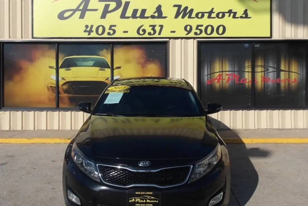 2015 Kia Optima LX photo 1