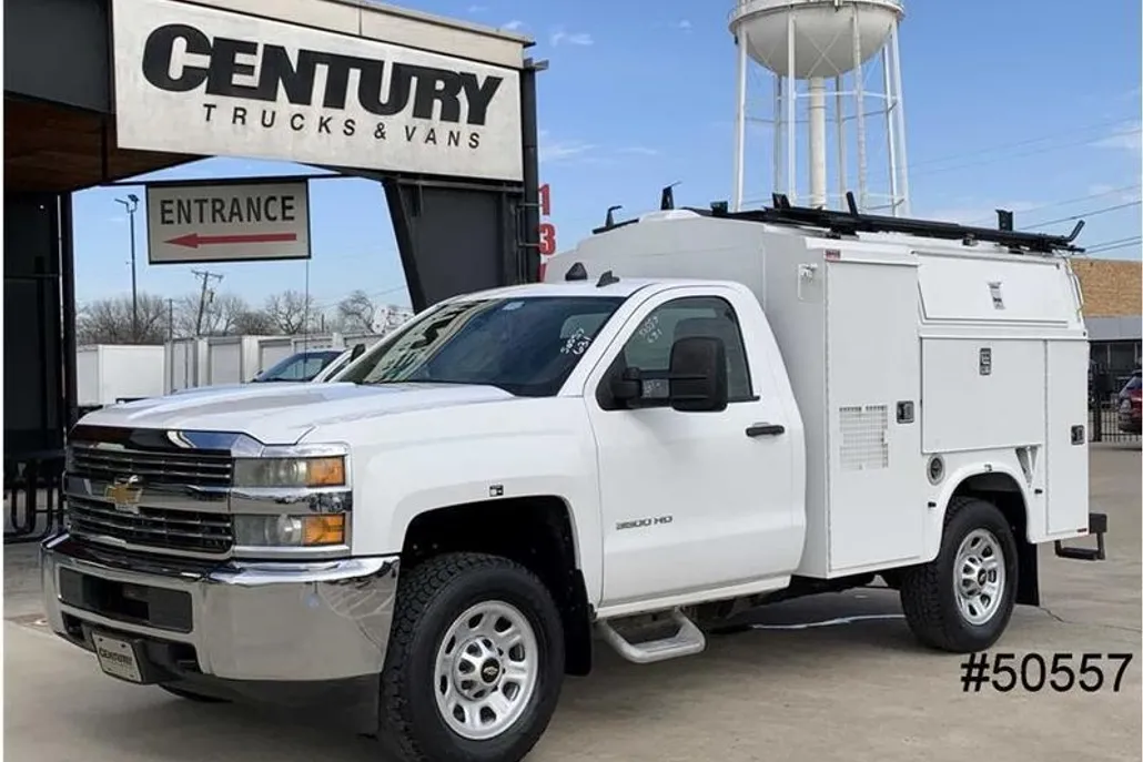 2015 Chevrolet Silverado 3500HD Base photo 1