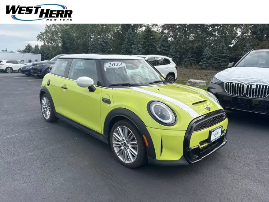 2023 Mini Cooper 2 Door Hardtop S photo 1