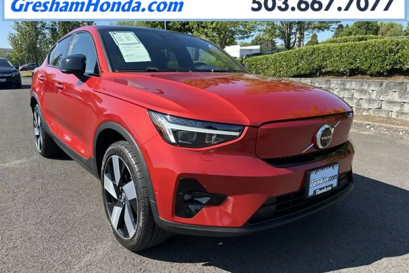 2023 Volvo C40 Recharge Ultimate photo 1