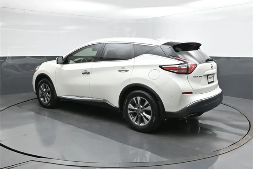 2015 Nissan Murano SL photo 1