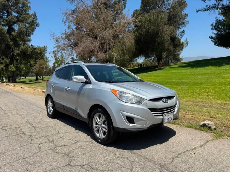 2012 Hyundai Tucson GLS photo 1