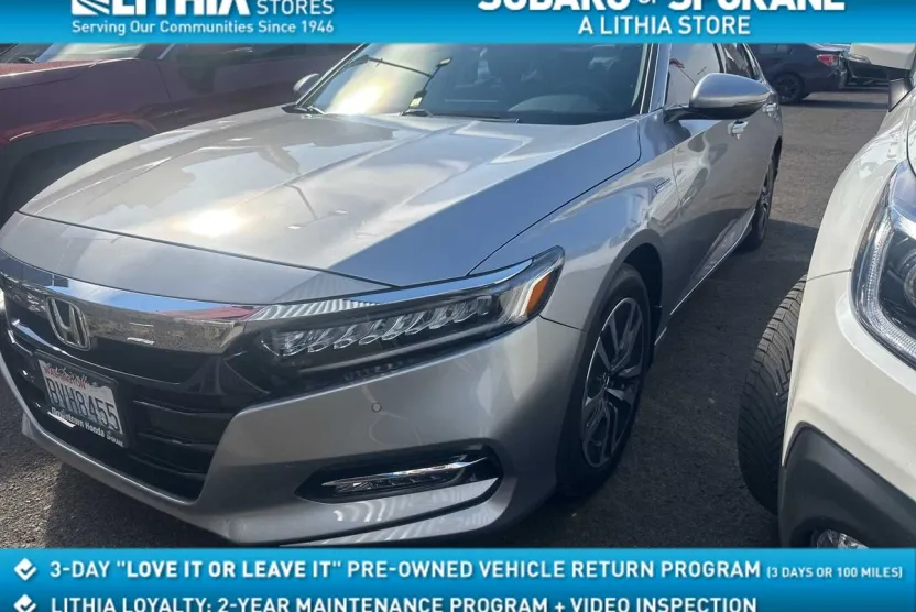 2020 Honda Accord Hybrid Touring photo 1