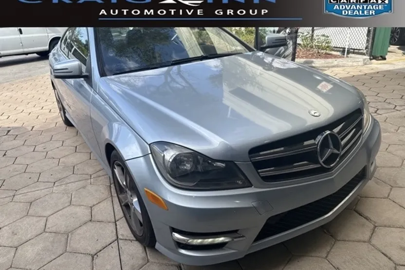 2015 Mercedes Benz C 250 photo 1