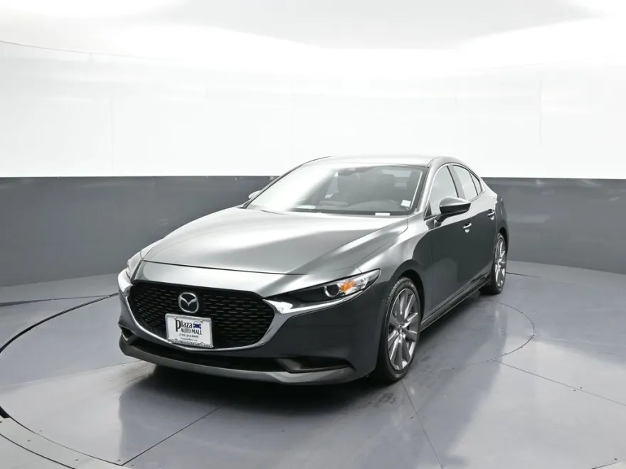 2020 Mazda Mazda3 Select photo 1