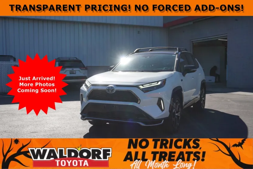 2022 Toyota RAV4 Prime XSE Premium photo 1
