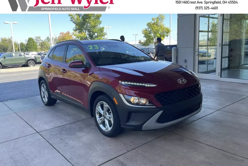 2023 Hyundai Kona SEL photo 1