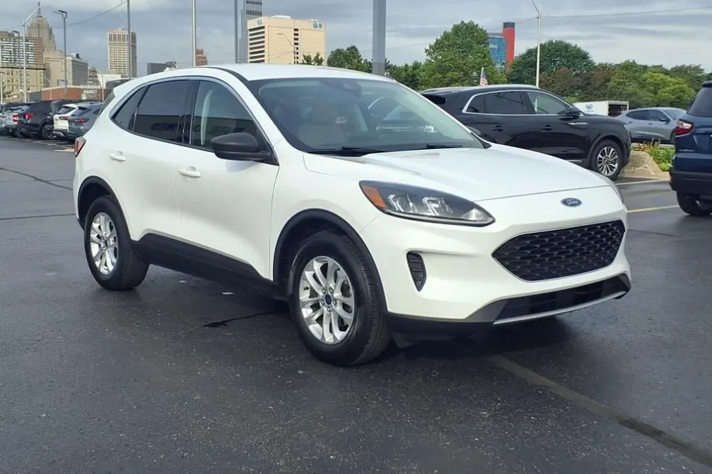 2022 Ford Escape SE photo 1