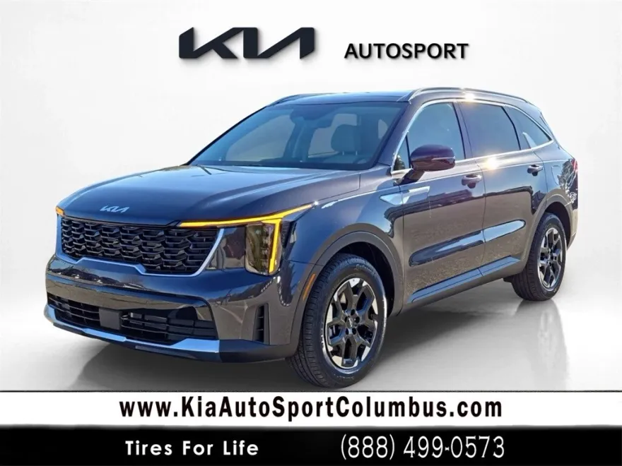 2025 Kia Sorento S photo 1