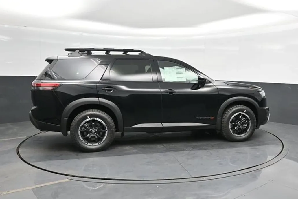 2025 Nissan Pathfinder Rock Creek photo 1