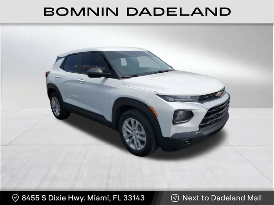 2023 Chevrolet Trailblazer LS photo 1