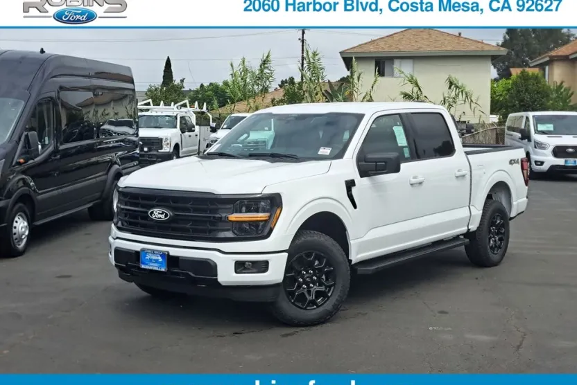 2025 Ford F-150 XLT photo 1
