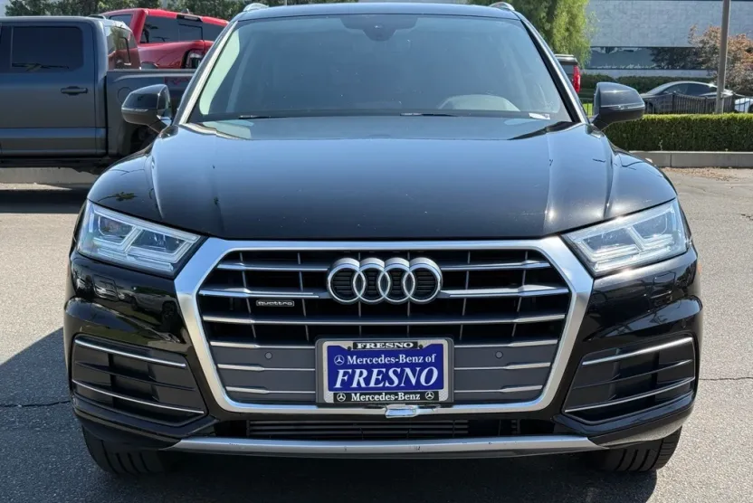 2018 Audi Q5 2.0T Premium Plus photo 1