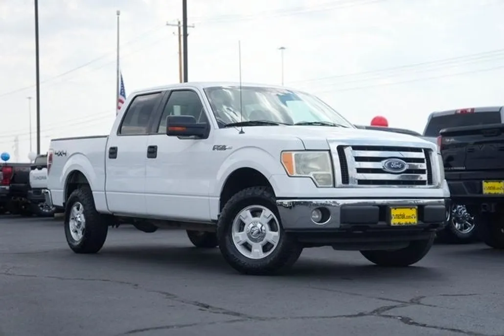 2010 Ford F-150 XLT photo 1