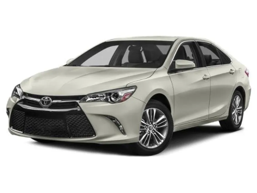 2015 Toyota Camry XLE photo 1