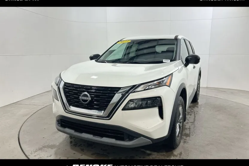 2023 Nissan Rogue S photo 1
