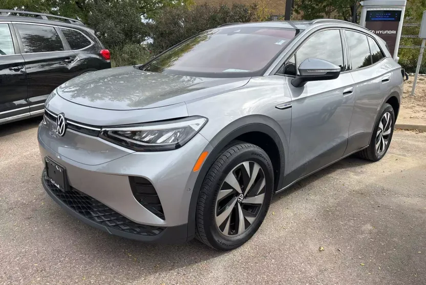 2023 Volkswagen ID.4 Pro photo 1