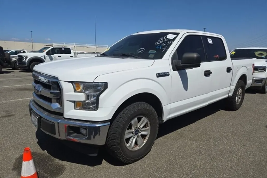 2017 Ford F-150 XLT photo 1