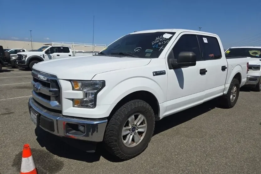 2017 Ford F-150 XLT photo 1