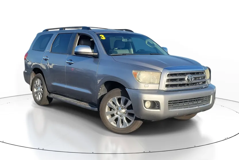 2013 Toyota Sequoia Limited photo 1