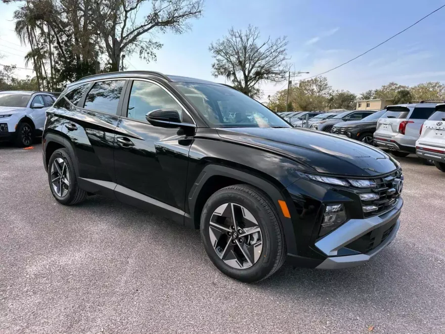 2025 Hyundai Tucson SEL Convenience photo 1