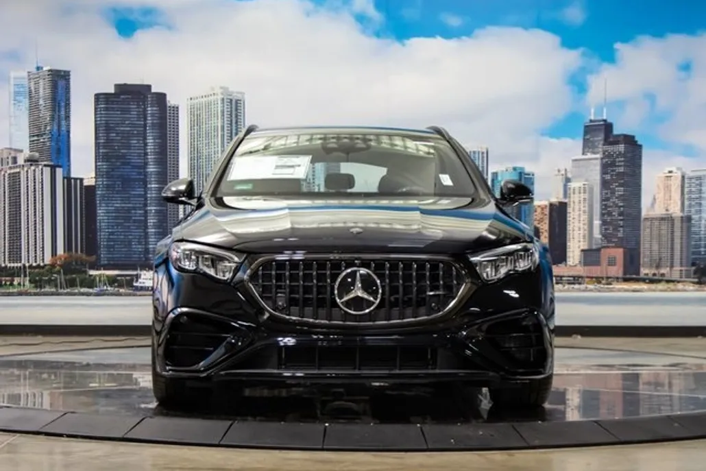 2026 Mercedes Benz E AMG 53 Wagon photo 1