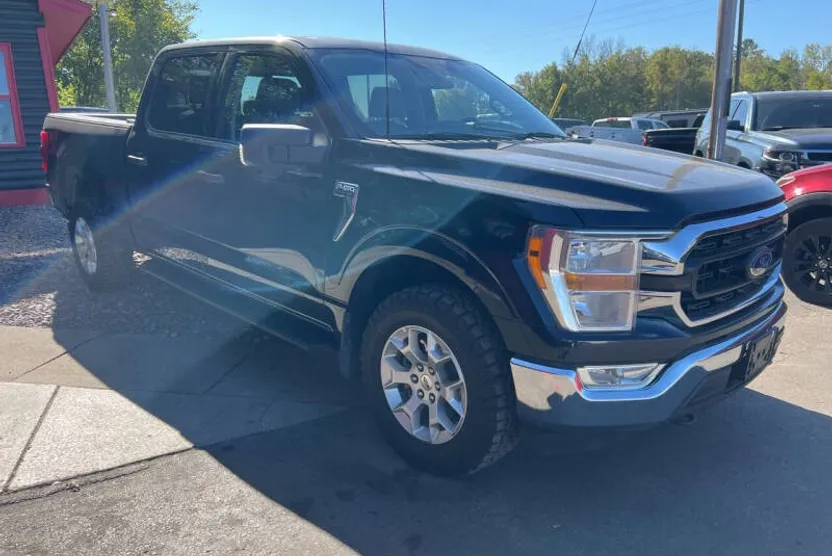 2022 Ford F-150 XLT photo 1