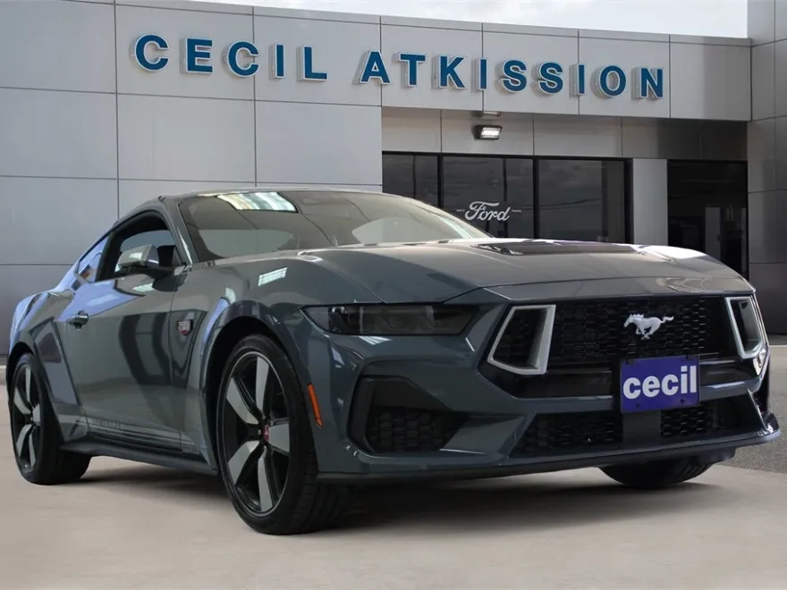 2025 Ford Mustang GT Premium photo 1