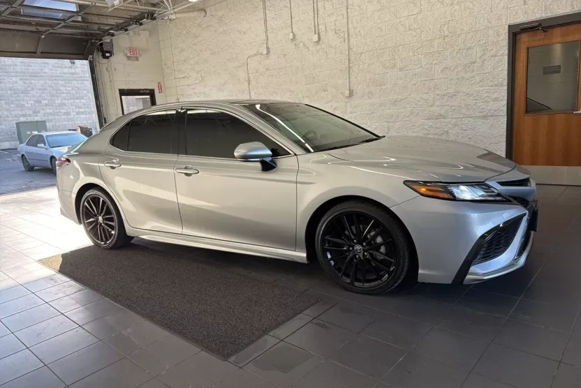 2023 Toyota Camry XSE V6 photo 1
