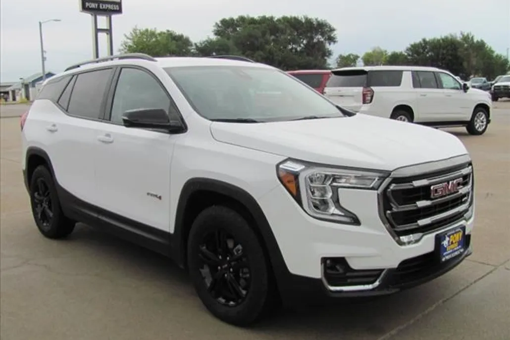 2023 Gmc Terrain AT4 photo 1