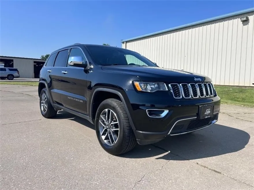 2021 Jeep Grand Cherokee Limited photo 1